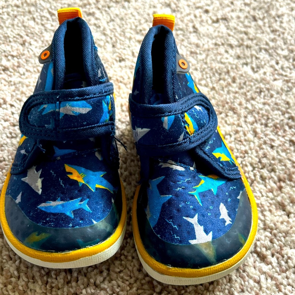 Infant Bogs Kicker Mid Boots/ sneakers